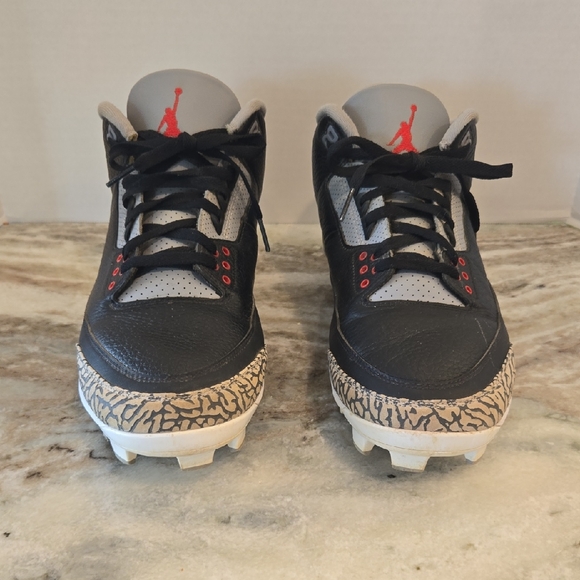 Air Jordan 3 Black and Red Molded Baseball Cleats - Picture 1 of 6